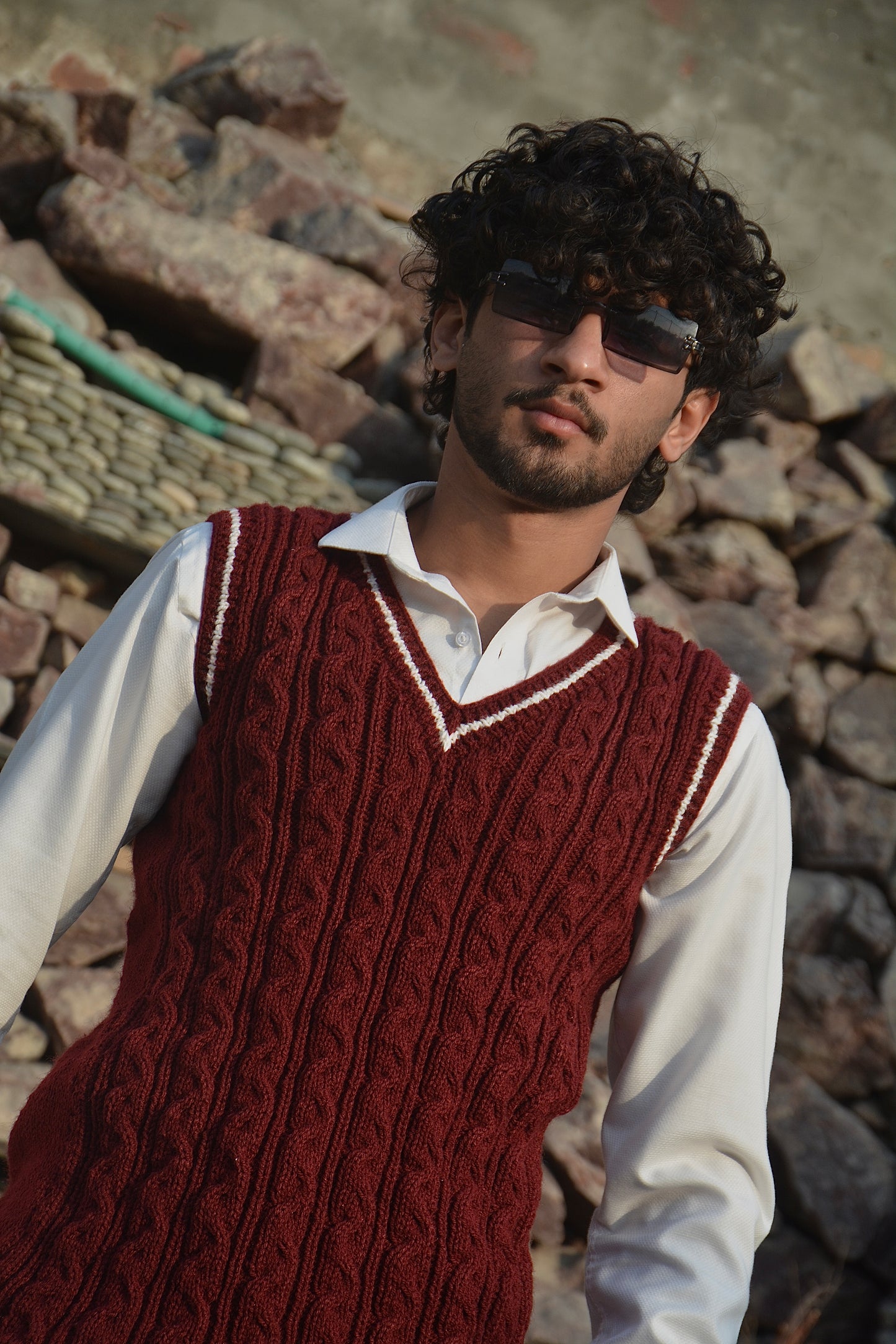 HANDCRAFTED UNISEX SWEATER