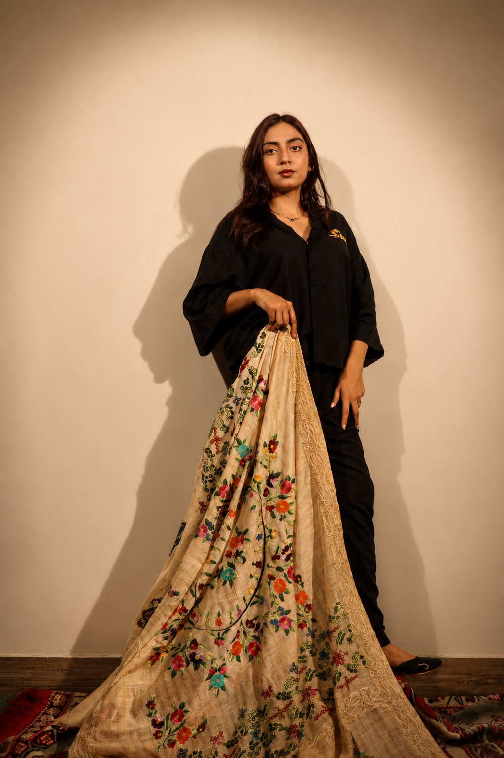 vory & Beige Floral Embroidered Silk-Blend Shawl
