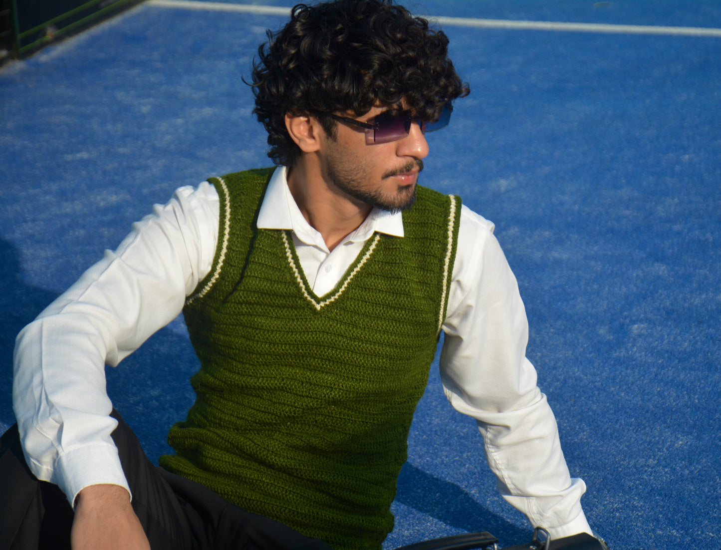 HANDCRAFTED SWEATER