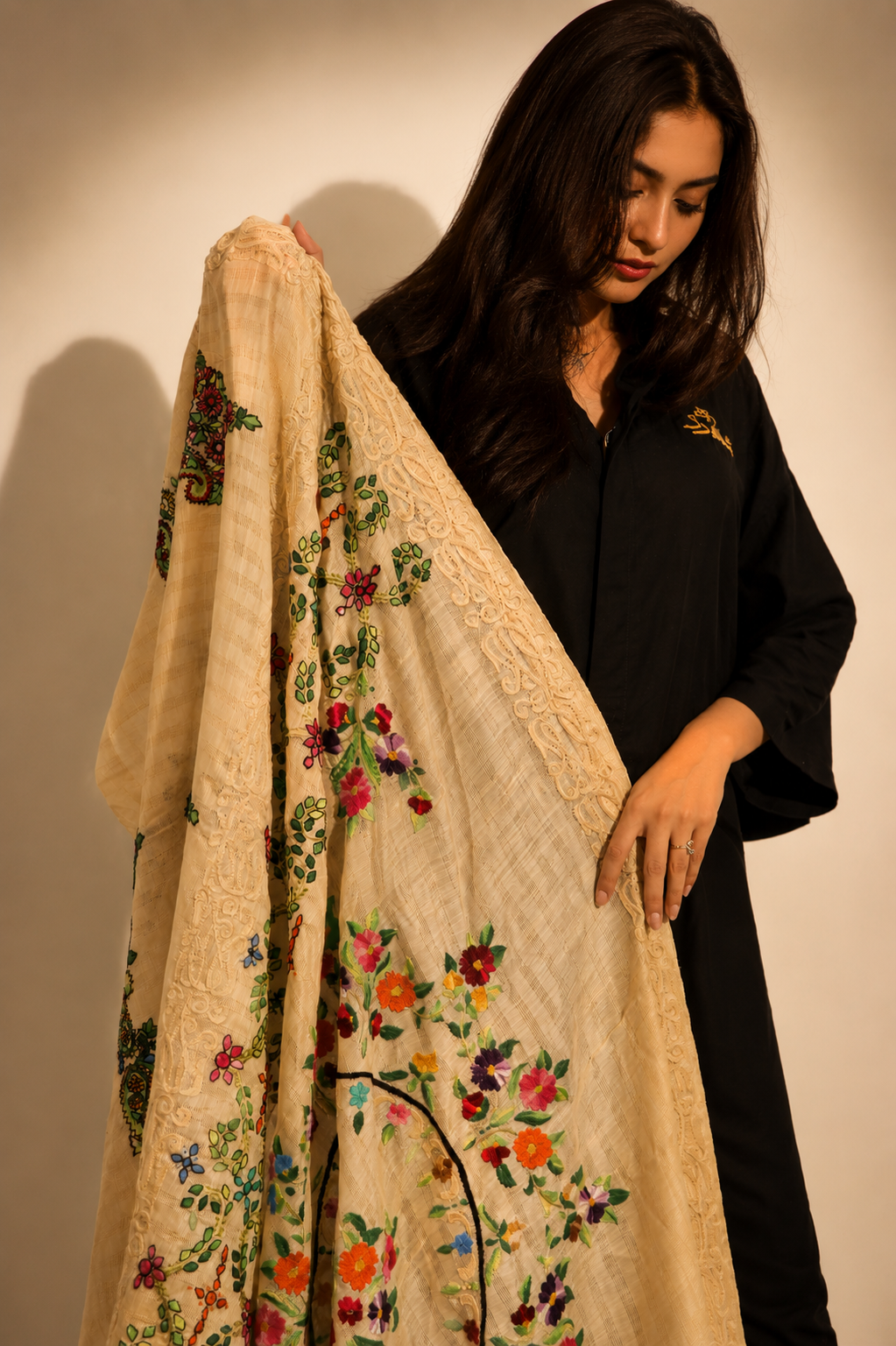vory & Beige Floral Embroidered Silk-Blend Shawl